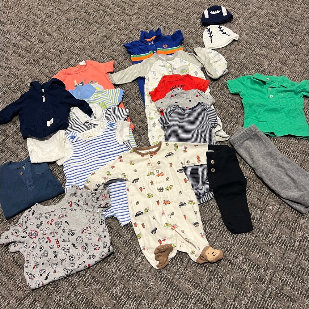 Baby boy clothes. Miscellaneous items, sizes newborn & 0-3 months.